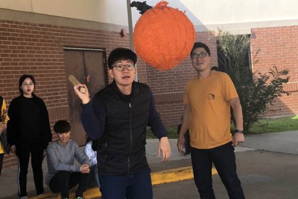 1543580121607_orig